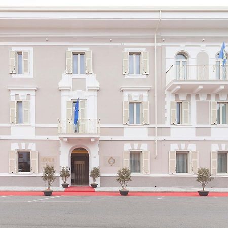 Doride Suites Boutique Hotel Marina Di Carrara Eksteriør billede