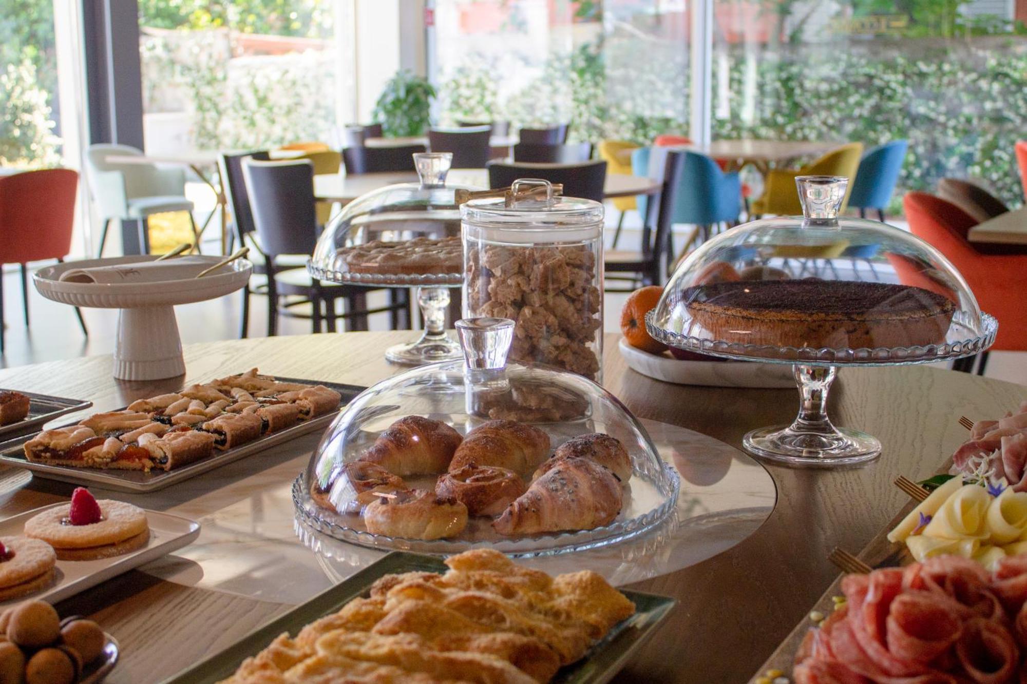 Doride Suites Boutique Hotel Marina Di Carrara Eksteriør billede