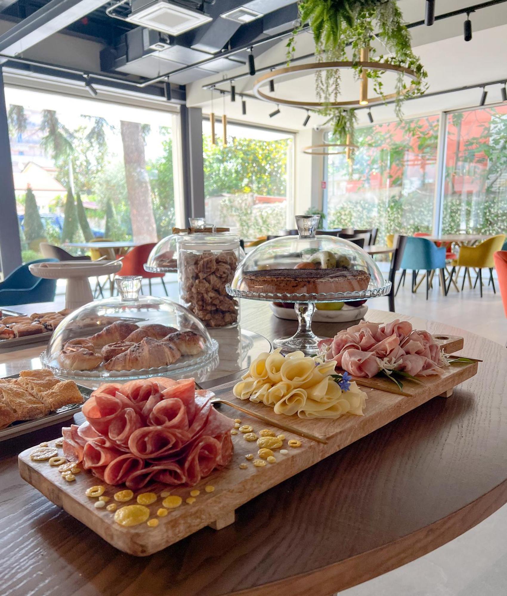 Doride Suites Boutique Hotel Marina Di Carrara Eksteriør billede