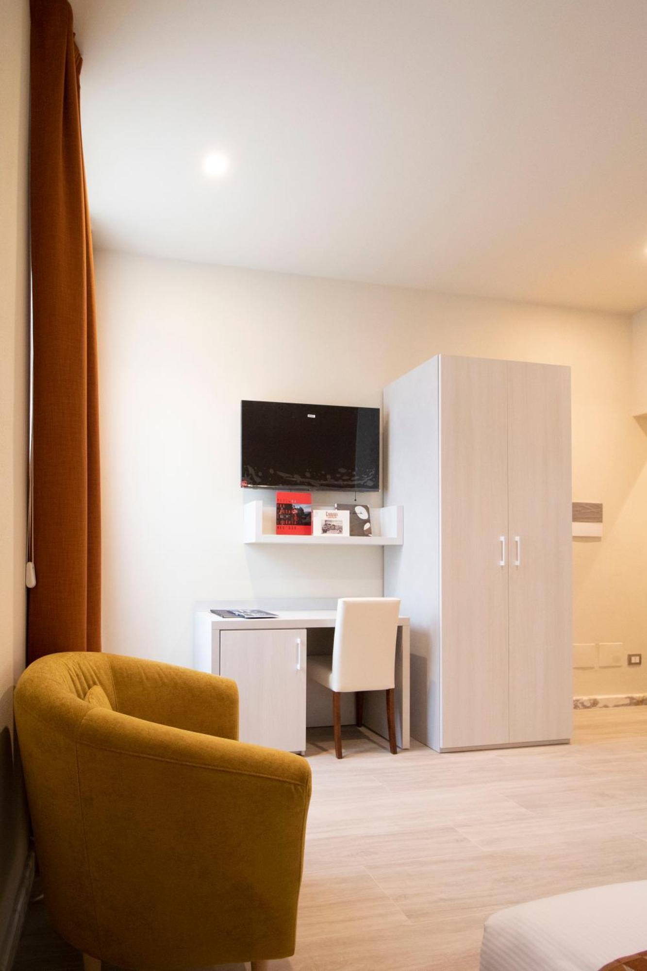 Doride Suites Boutique Hotel Marina Di Carrara Eksteriør billede