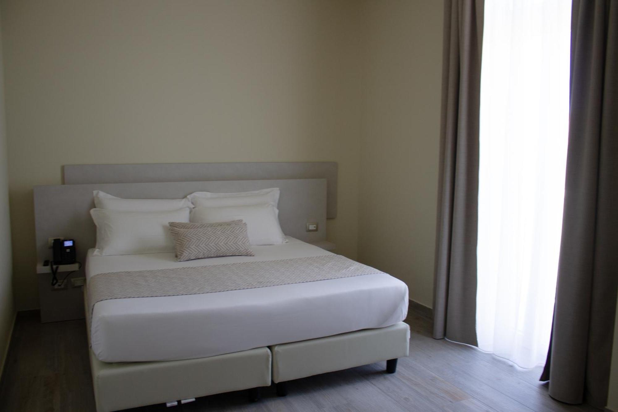 Doride Suites Boutique Hotel Marina Di Carrara Eksteriør billede