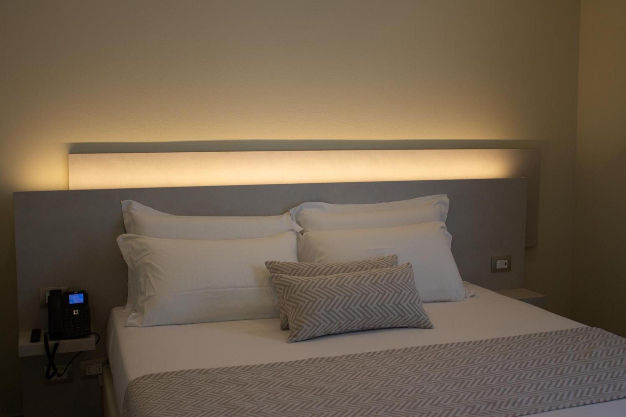 Doride Suites Boutique Hotel Marina Di Carrara Eksteriør billede